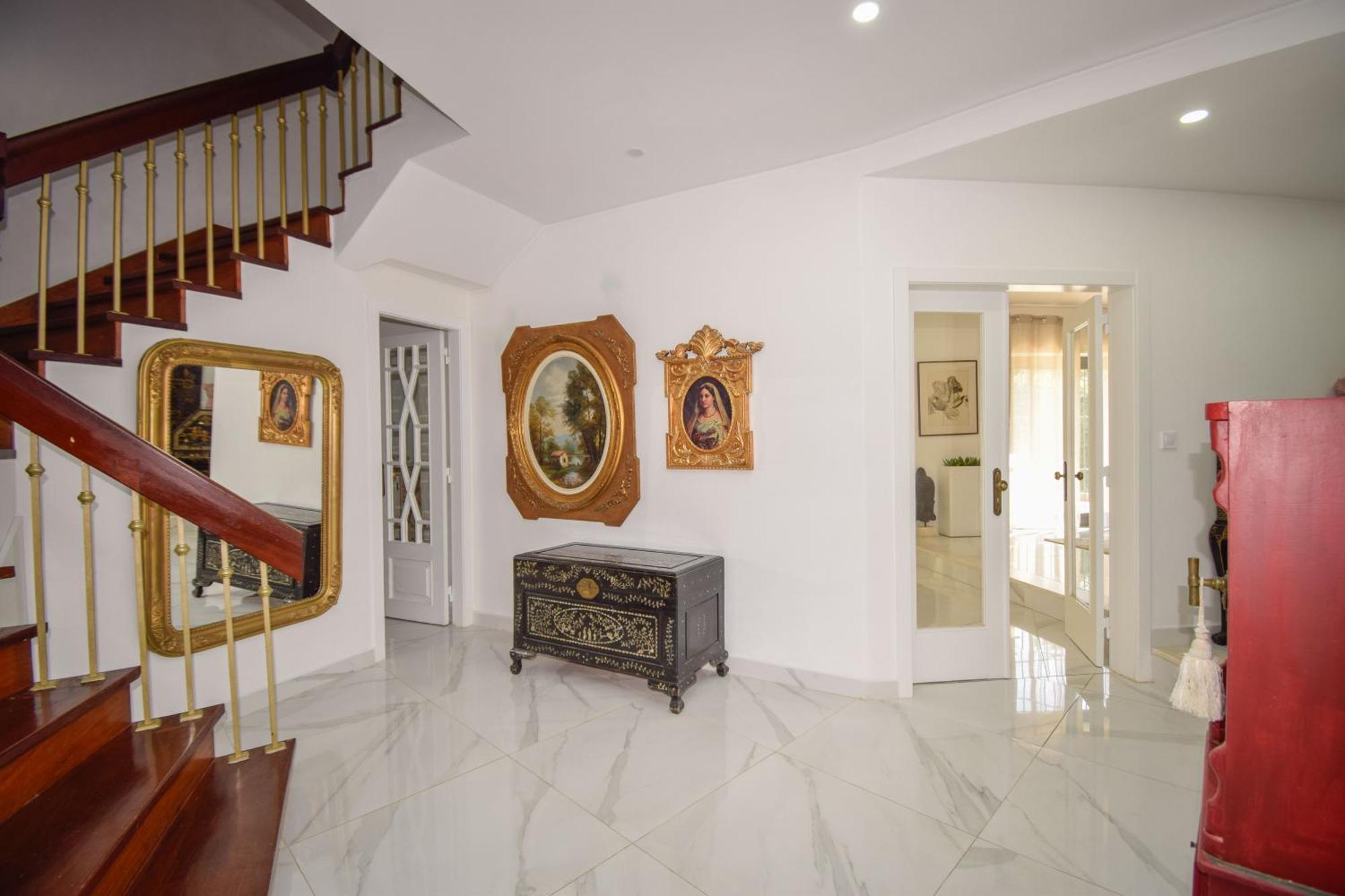 White Star Villa
