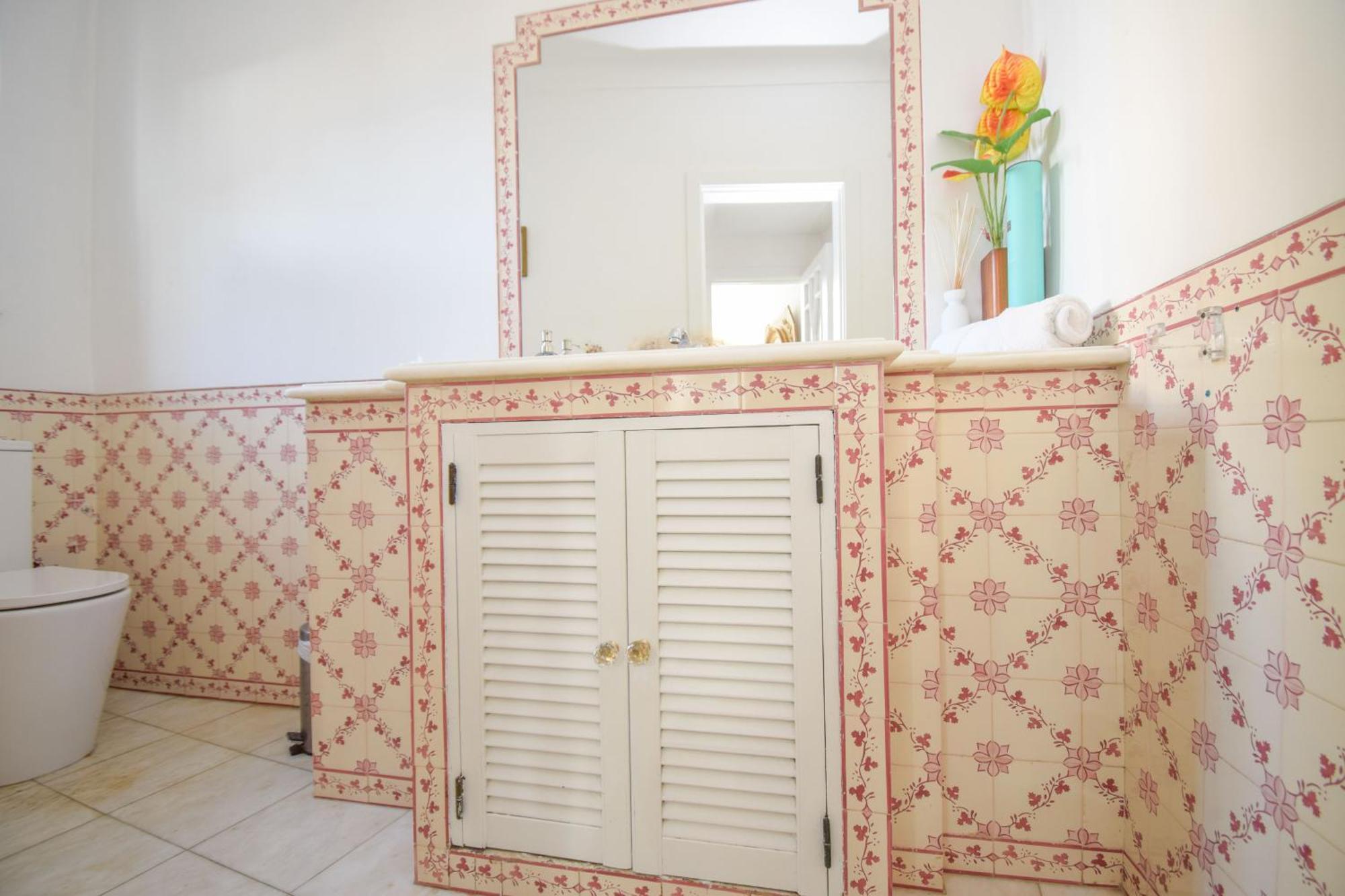 White Star Villa